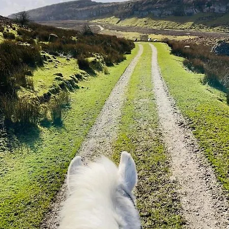 Prázdninový dům Kathleen's Carrowkeel *